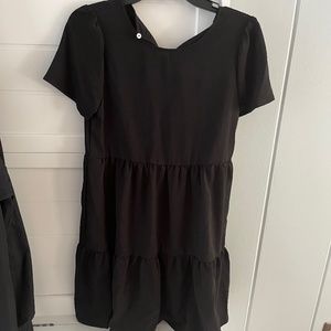 Black Short Sleeve Shift Dress